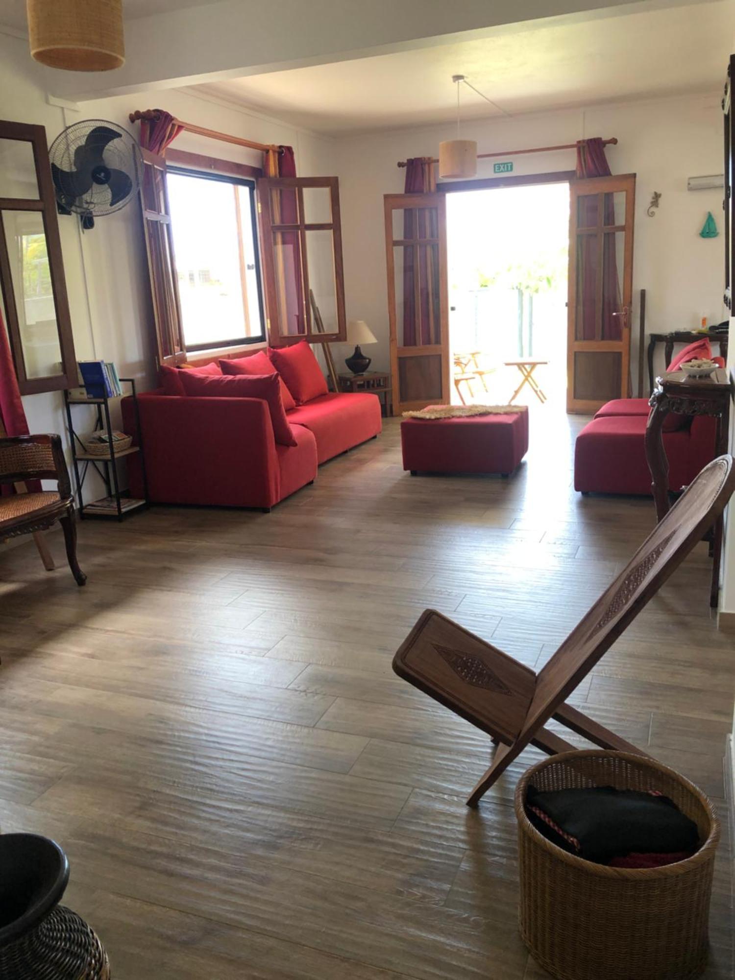 Maison familiale à Ile Maurice Mahébourg Extérieur photo